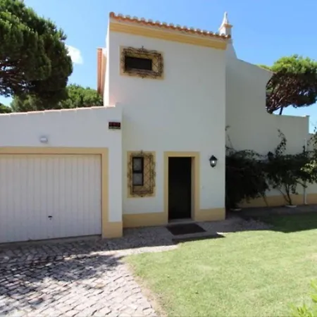 506 - Great Pool Area - Ac - Short Walk To Beach Praca - Perfect For Families * Vale do Lobo